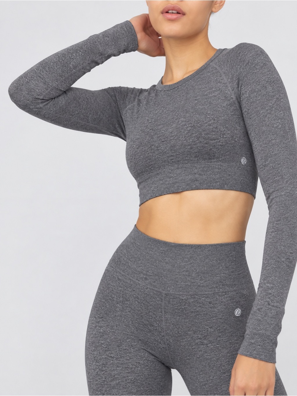 Forever 21 Grey Ribbed Cropped Long-Sleeve Sweater — Size L